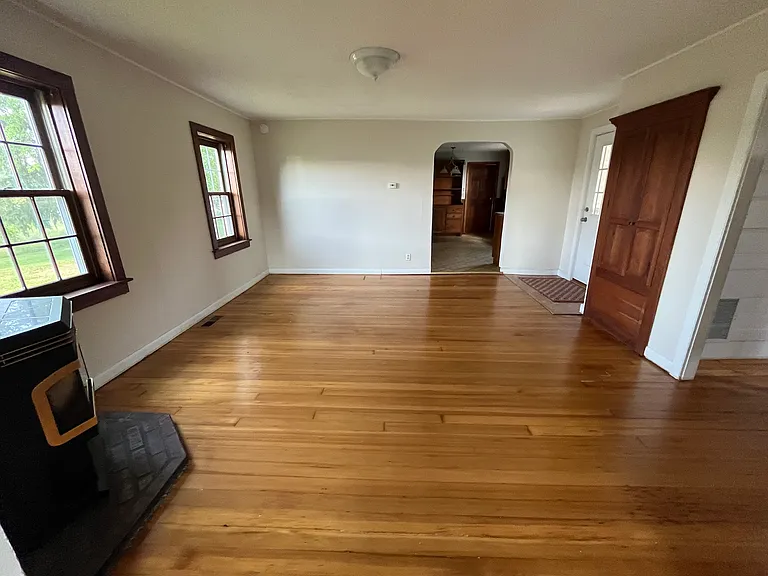 56 Comins Rd — Photo 8