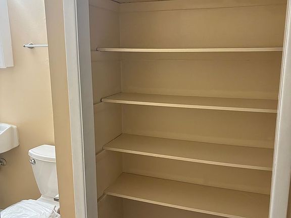 4th image of 174-180 Polk St #174-1