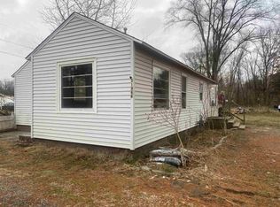 51966 Ash Rd, Granger, IN 46530