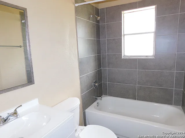 9017 Garnett Ave — Photo 11