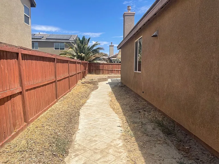 2415 Arboretum Ave — Photo 22