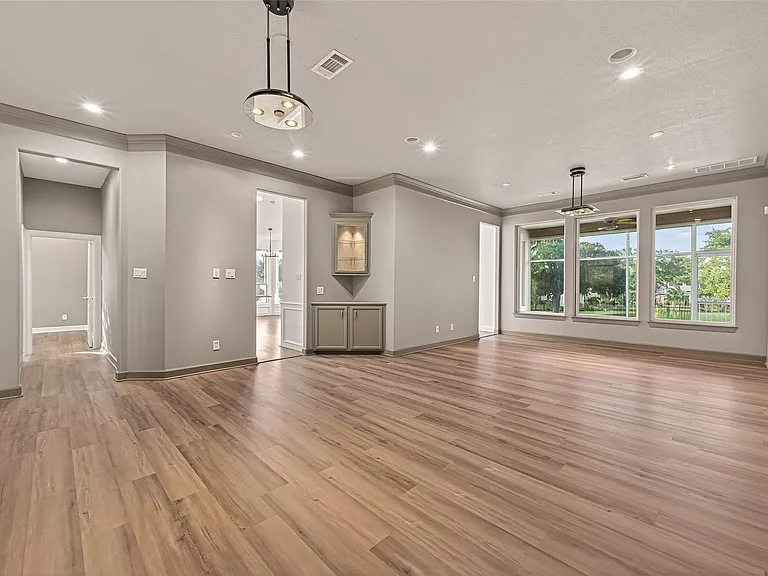 7203 Timberlake Dr — Photo 38