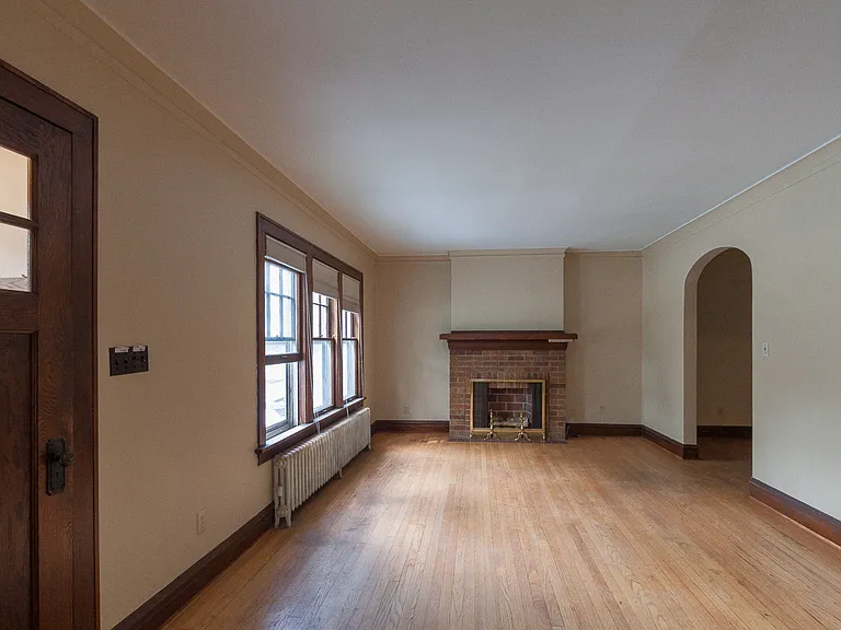 2642 Kendall Ave #1 — Photo 14