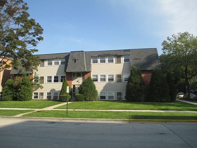 1st image of 1288 N Perry St #11