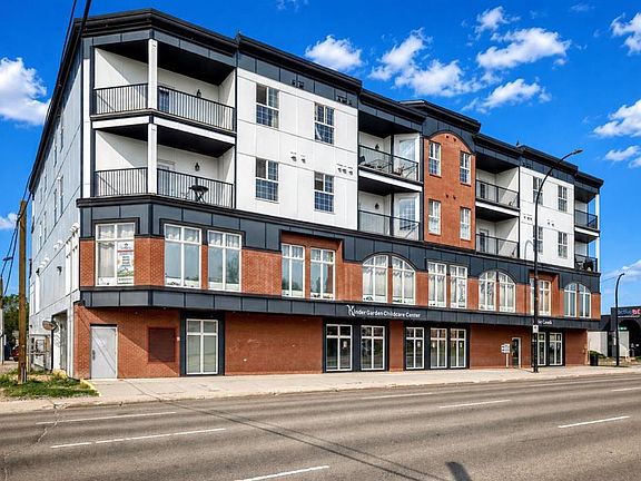 2nd image of 4901 E 46th St #403