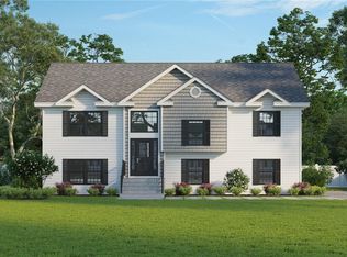 9 Neptune Ln, Middletown, NY 10940