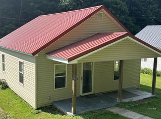 6079 Quinn Hollow Rd, Glouster, OH 45732