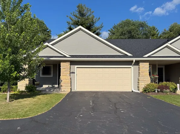 5732 Jackies Dr, Rockford, IL 61111