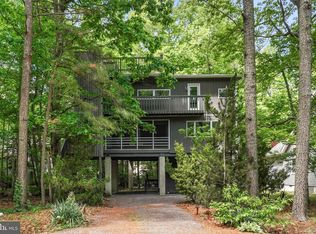 582 Ocean Pkwy, Ocean Pines, MD 21811