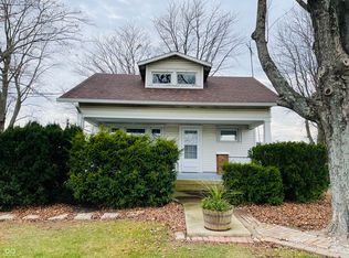 1228 N Grandison Rd, Charlottesville, IN 46117