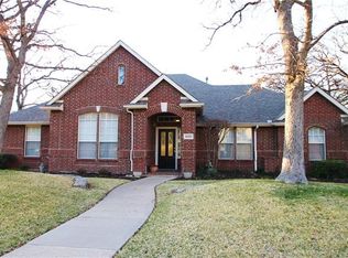 1020 Wildlife Ln, Crowley, TX 76036