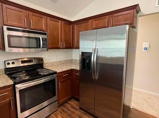 49296 E Woods Dr #49296, Utica, MI 48317