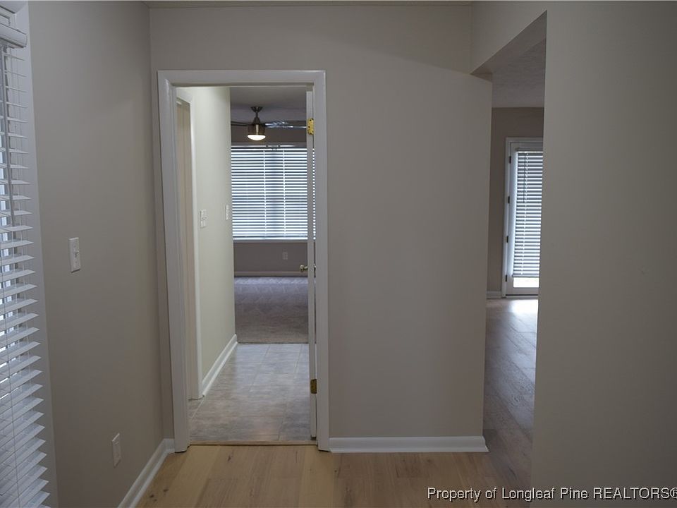 1st image of 668 Bartons Landing Pl APT 4