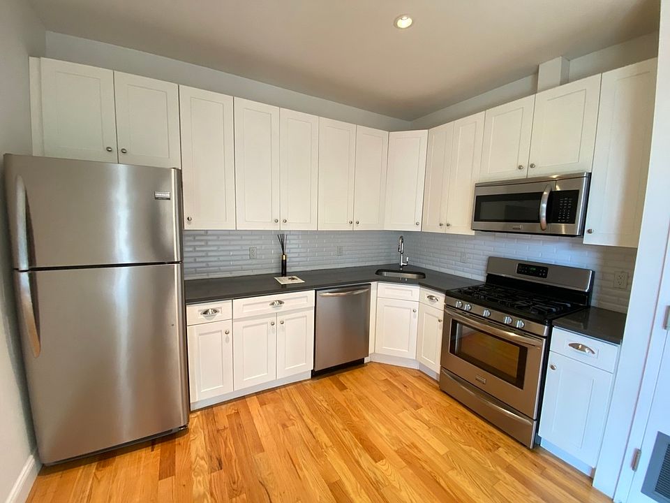 1st image of 30-93 38th St #2RR