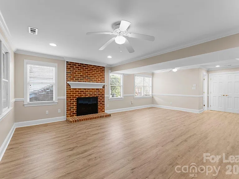 2134 Glade Hill Rd — Photo 48