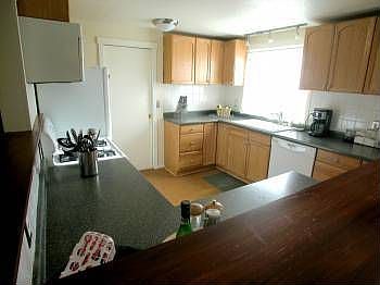 2nd image of 1807 Wellington Dr
