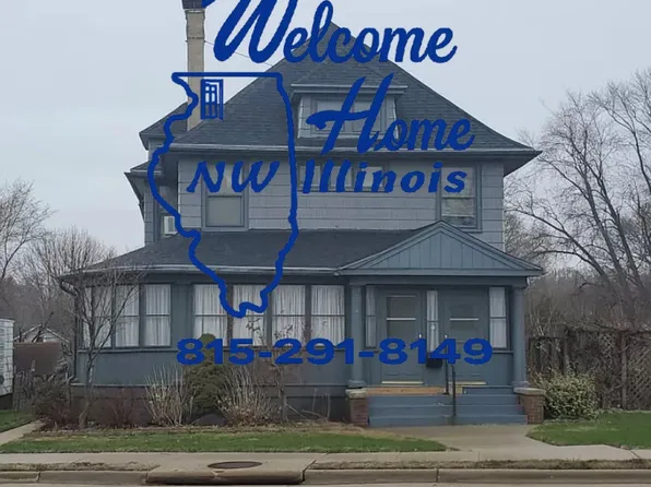 323 1/2 W Galena Ave #1, Freeport, IL 61032