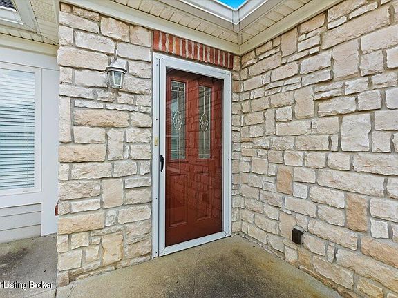 3rd image of 4405 Pinnacle View Pl