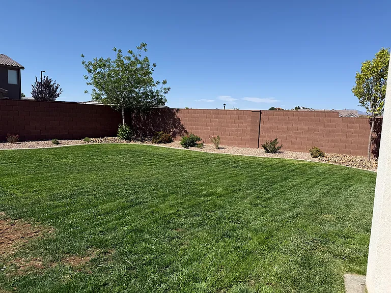1186 Marlowe Way — Photo 32