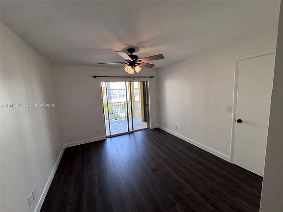 3rd image of 6331 La Costa Dr APT G