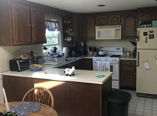 7 Maple St, Southborough, MA 01745