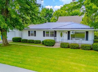 301 S Hiatt St, Amboy, IN 46911