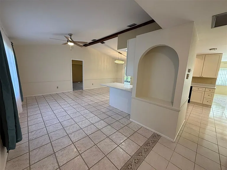 4270 Ascot Dr — Photo 5