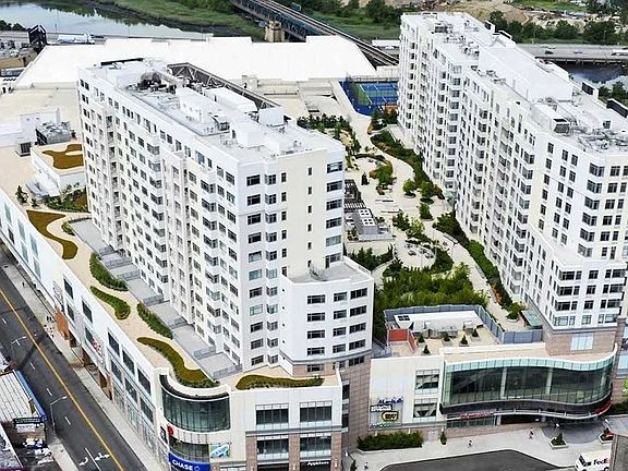 3rd image of 40-28 College Point Blvd #902