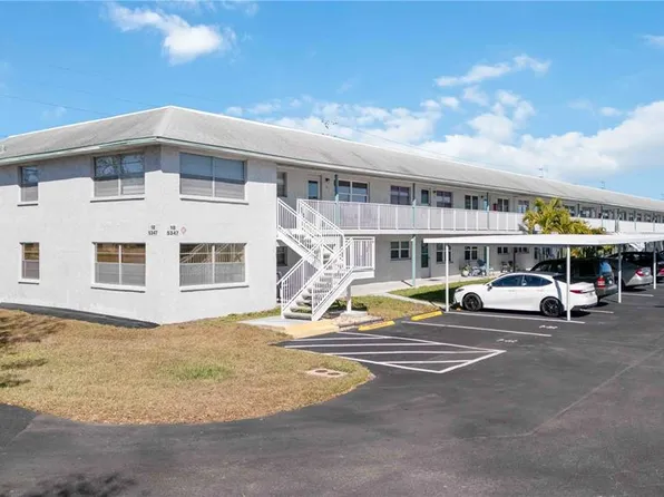 5347 81st Ln N APT 24, Saint Petersburg, FL 33709