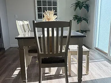 4 bed, 2801 sqft, $2,750 — Photo 4