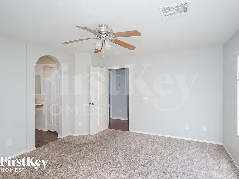 5333 Carlsbad Heights St — Photo 7
