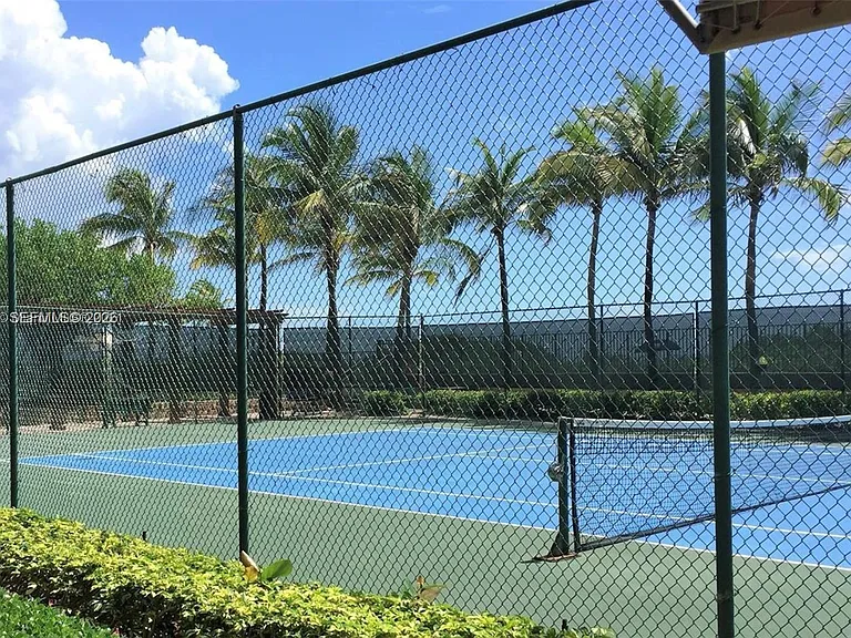 2080 S Ocean Dr #303 — Photo 18