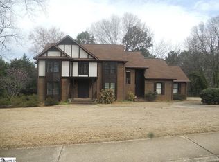 26 Collins Creek Rd, Greenville, SC 29607