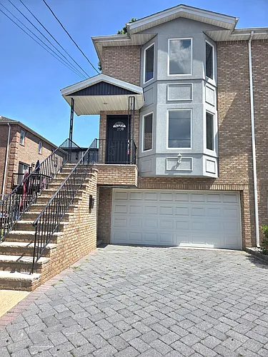 272 Highland Ave #A Photo 1
