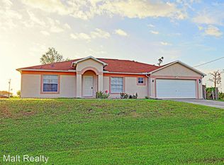 302 NW 17th Ave, Cape Coral, FL 33993