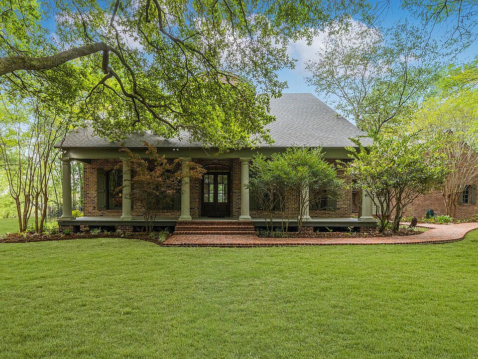 110 Interlaken Dr, New Iberia, LA 70563 MLS 23003541 Zillow