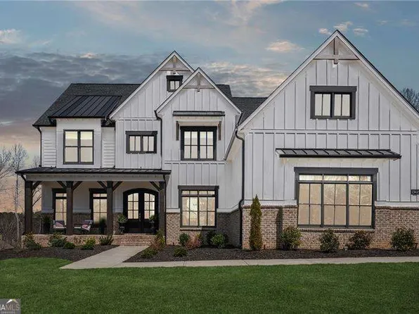 13415 Bishops Ct, Roswell, GA 30075