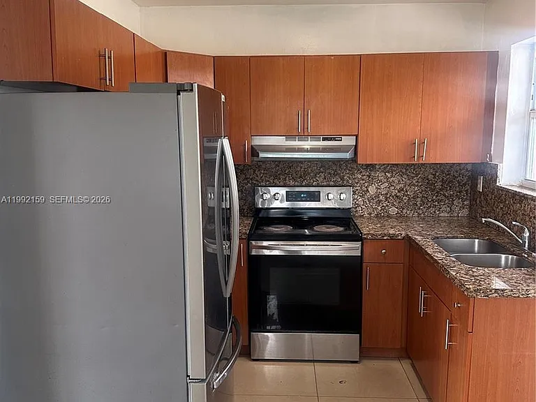 16800 NE 4th Ct #0 — Photo 5