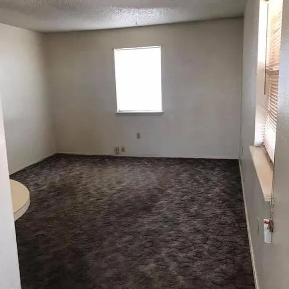 211 S Main St #8 — Photo 6