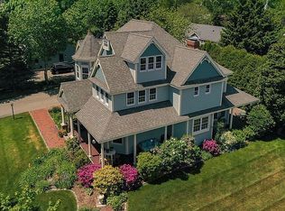 51 Wild Rose Ln, Hampton, NH 03842