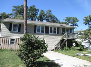 153 E Shore Dr, Grimstead, VA 23064