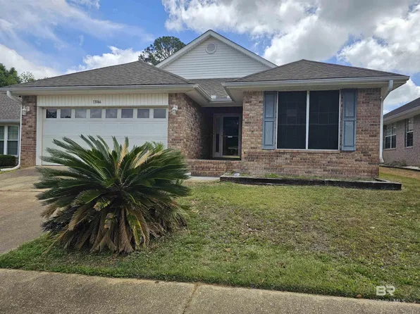 13066 Concord Dr E, Lillian, AL 36549