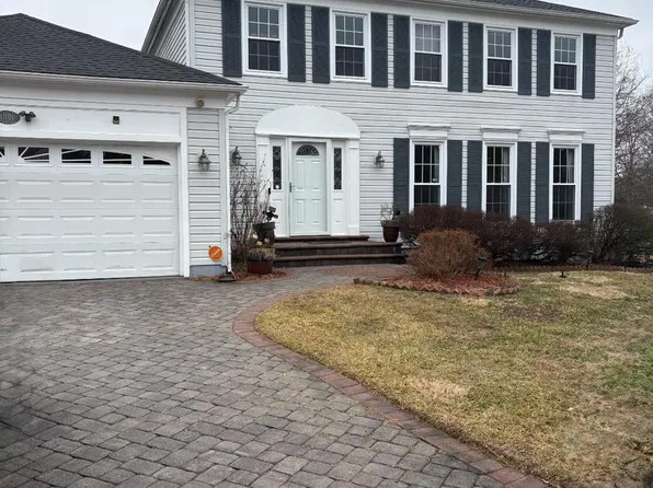 17021 Flatwood Dr, Rockville, MD 20855