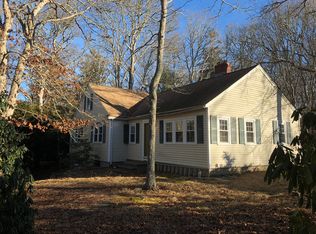 52 Megansett Rd, Cataumet, MA 02534