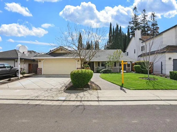 2932 Rosewood Dr, Lodi, CA 95242