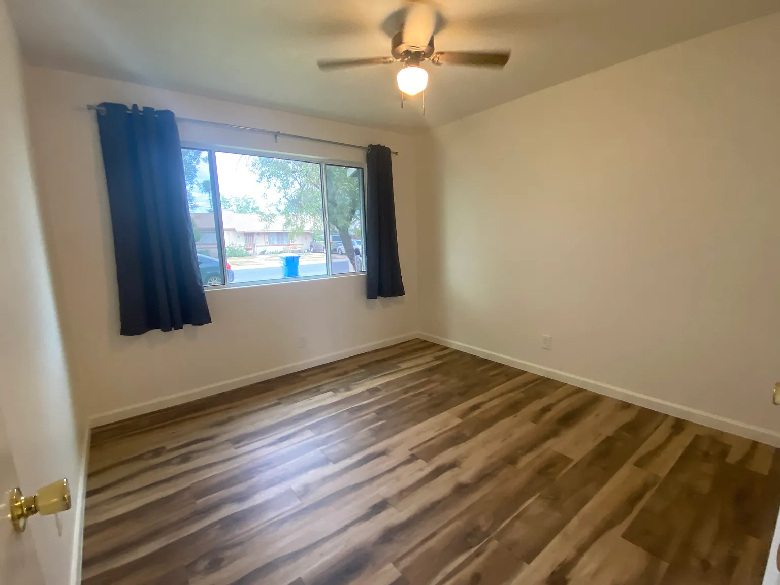 3 bed, 1092 sqft, $1,995 — Photo 4