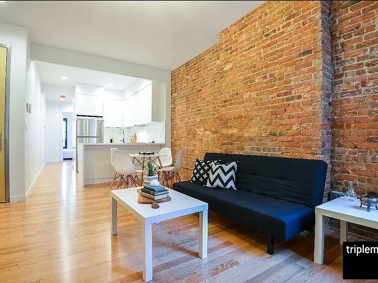 79 N Henry St #3 — Photo 4