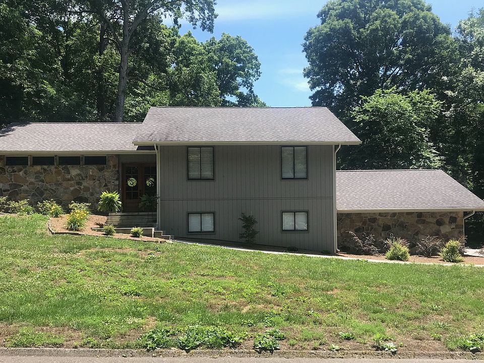 1st image of 9904 Tierra Verde Dr