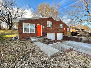 1108 N Cottage Ave, Independence, MO 64050