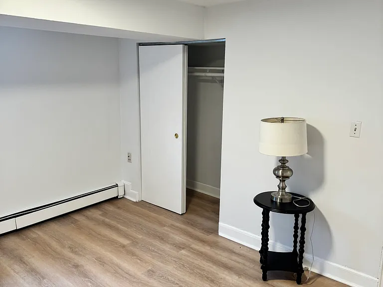 61 Selkirk Rd #1 — Photo 12